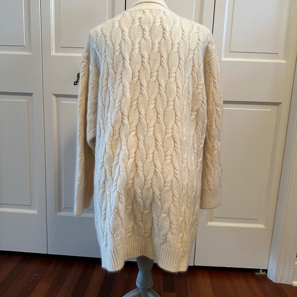Vintage Adrienne Vittadini Sweater - Picture 3 of 6